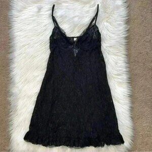 Inner Secrets Lingerie Y2K Gothic Lace Babydoll Ruffle Hem Medium